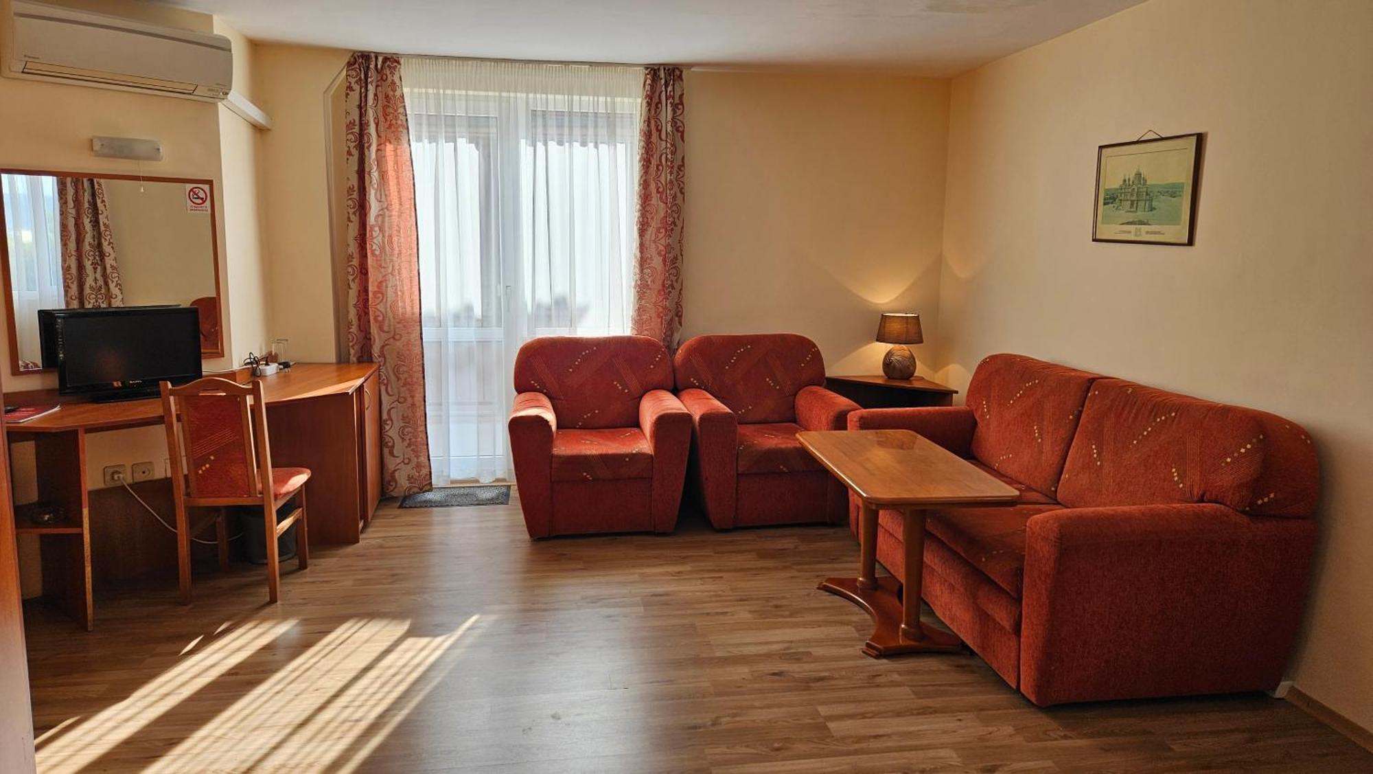 Caprice Family Hotel فارنا المظهر الخارجي الصورة