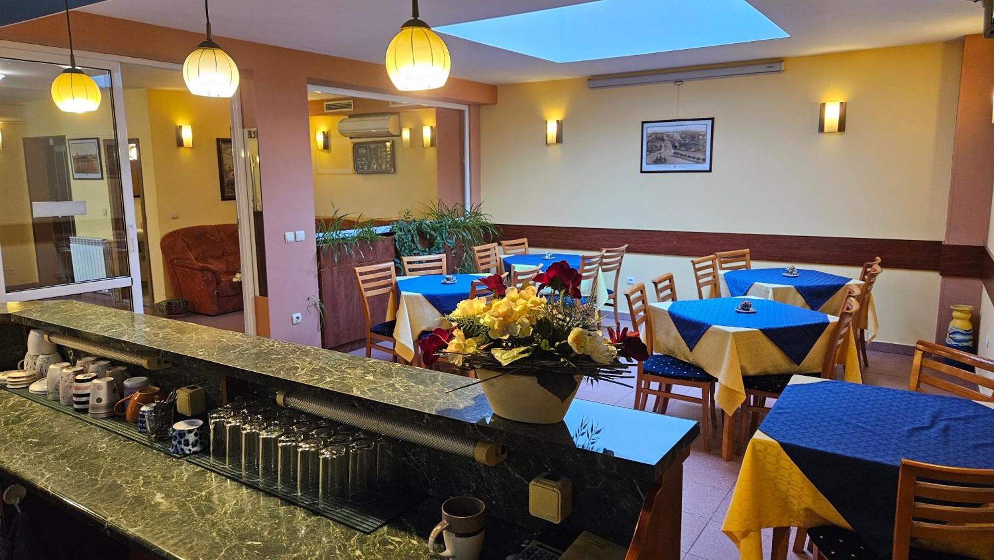 Caprice Family Hotel فارنا المظهر الخارجي الصورة
