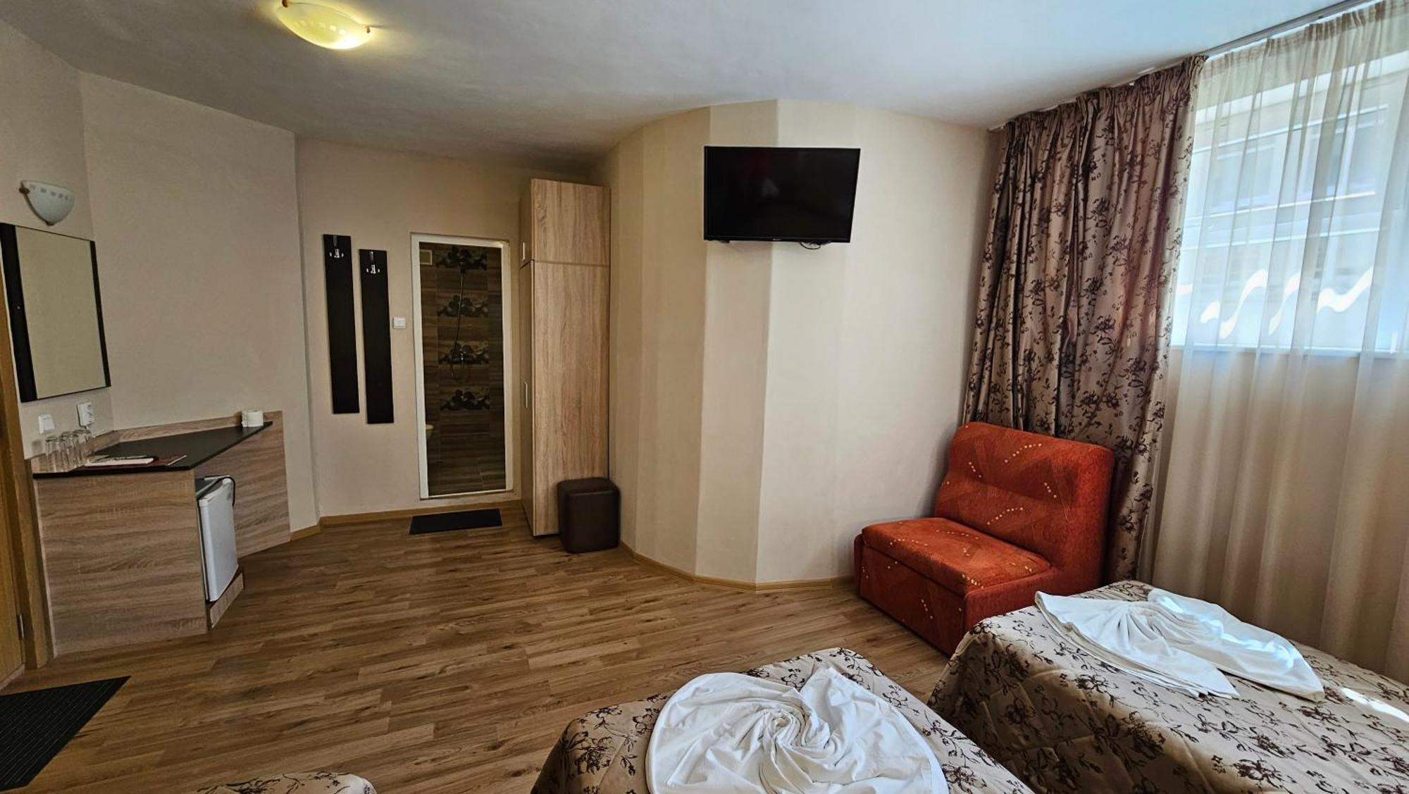 Caprice Family Hotel فارنا المظهر الخارجي الصورة